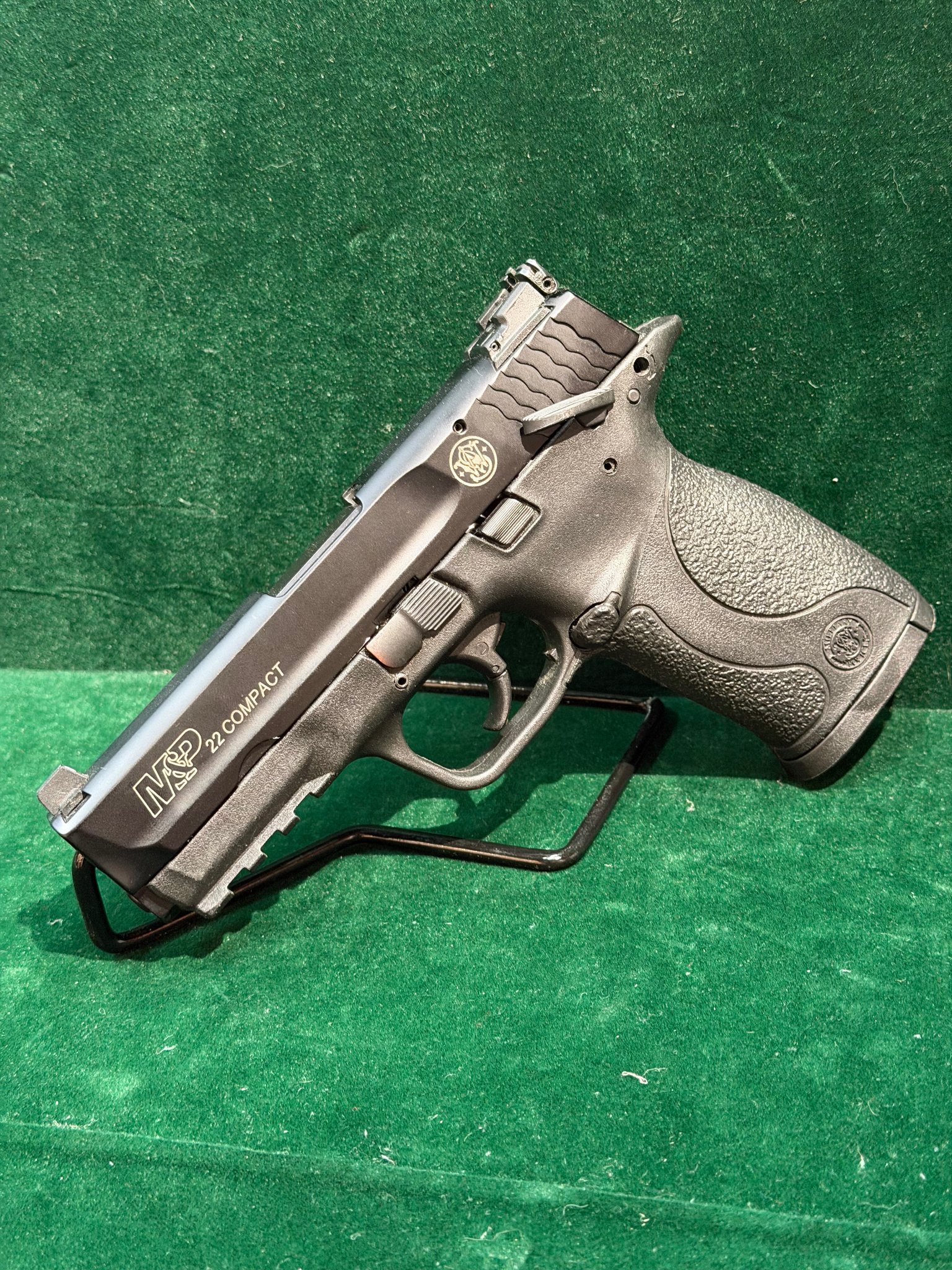 SMITH & WESSON M&P 22 COMPACT