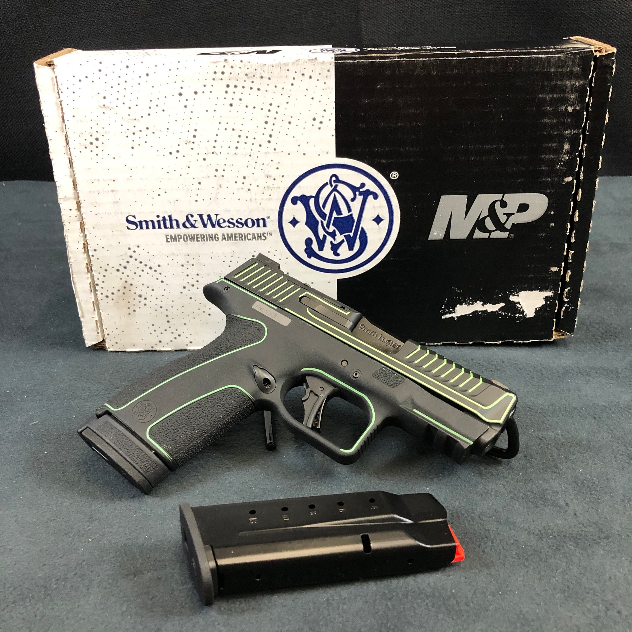 SMITH & WESSON M&P SHIELD X (SMIT14263-ANIME)