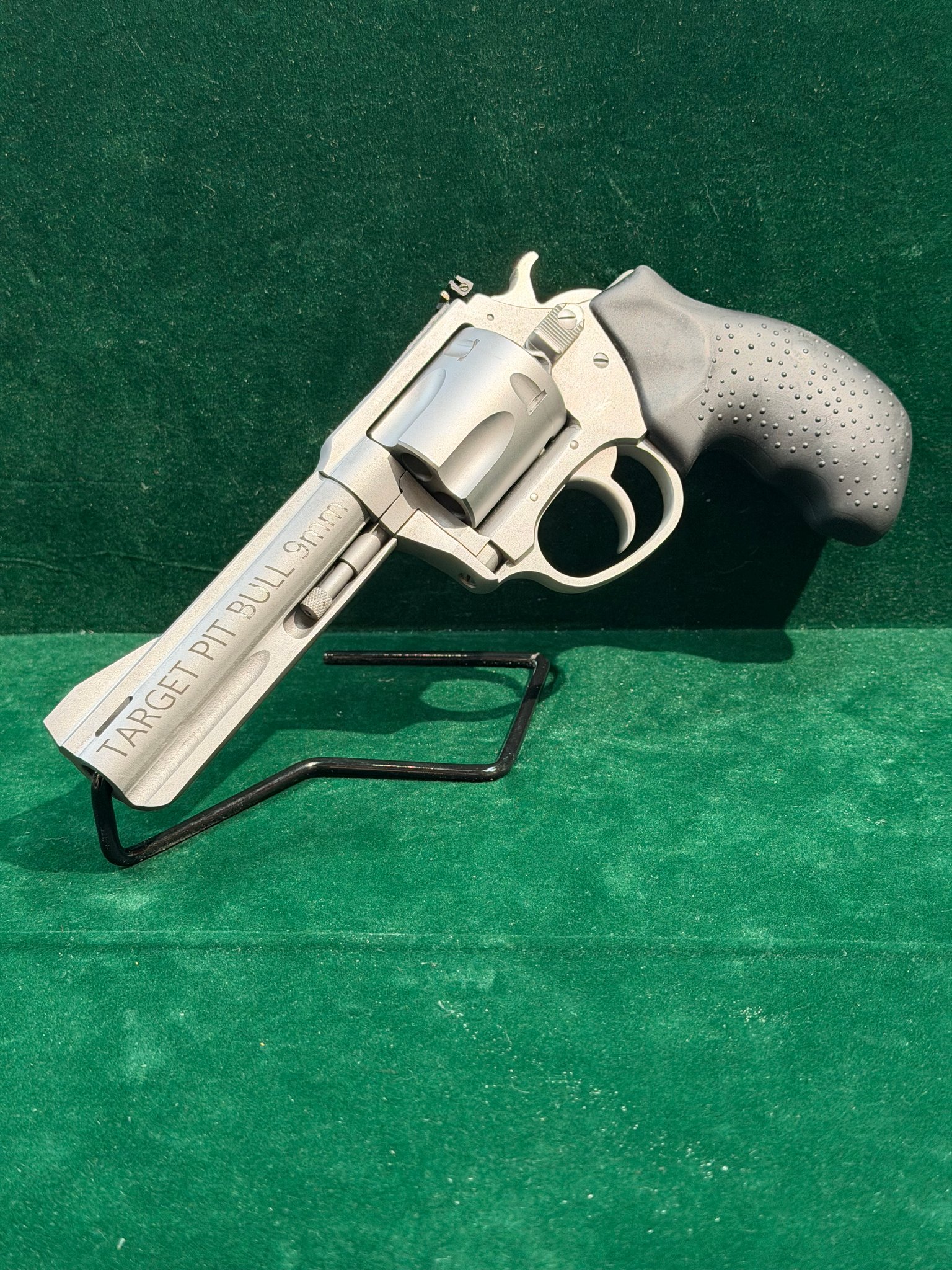 CHARTER ARMS Target Pitbull