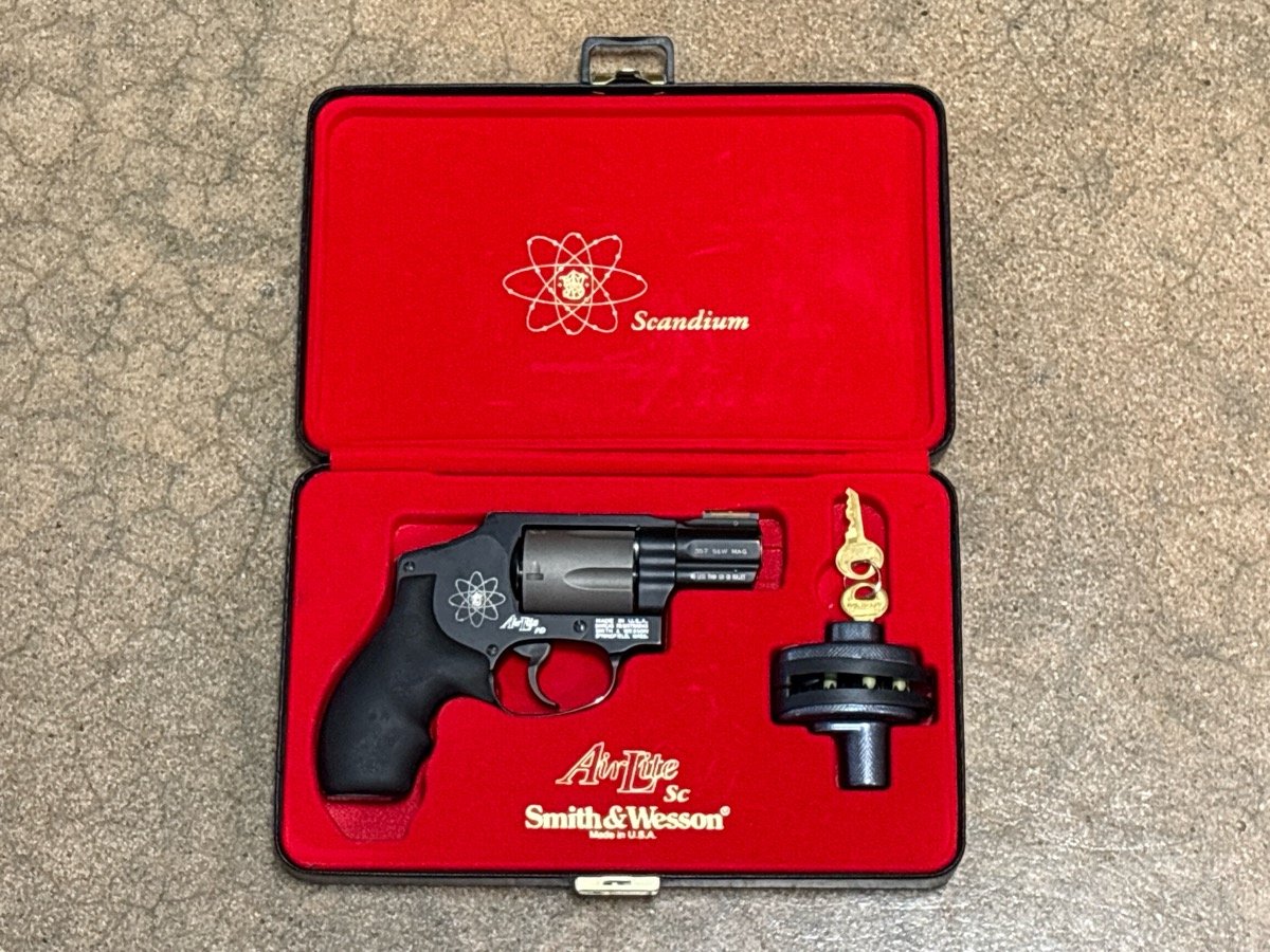 SMITH & WESSON M340PD