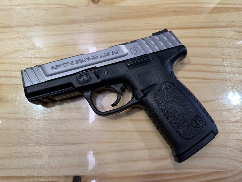 SMITH & WESSON SD9 VE