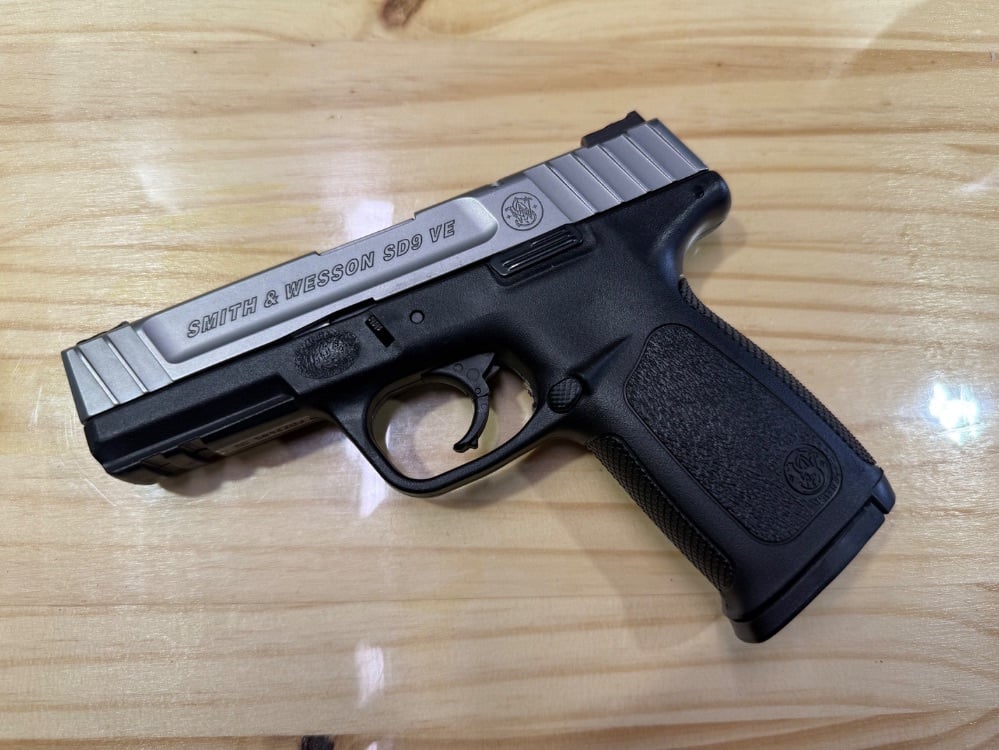SMITH & WESSON SD9 VE