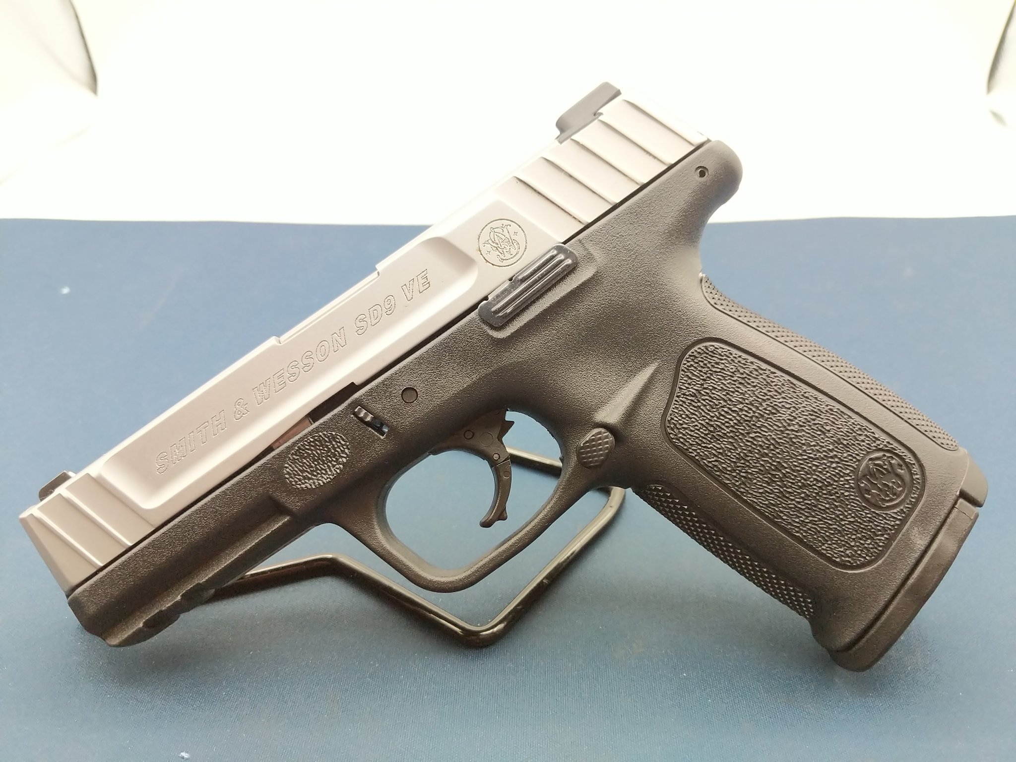 SMITH & WESSON SD9 VE