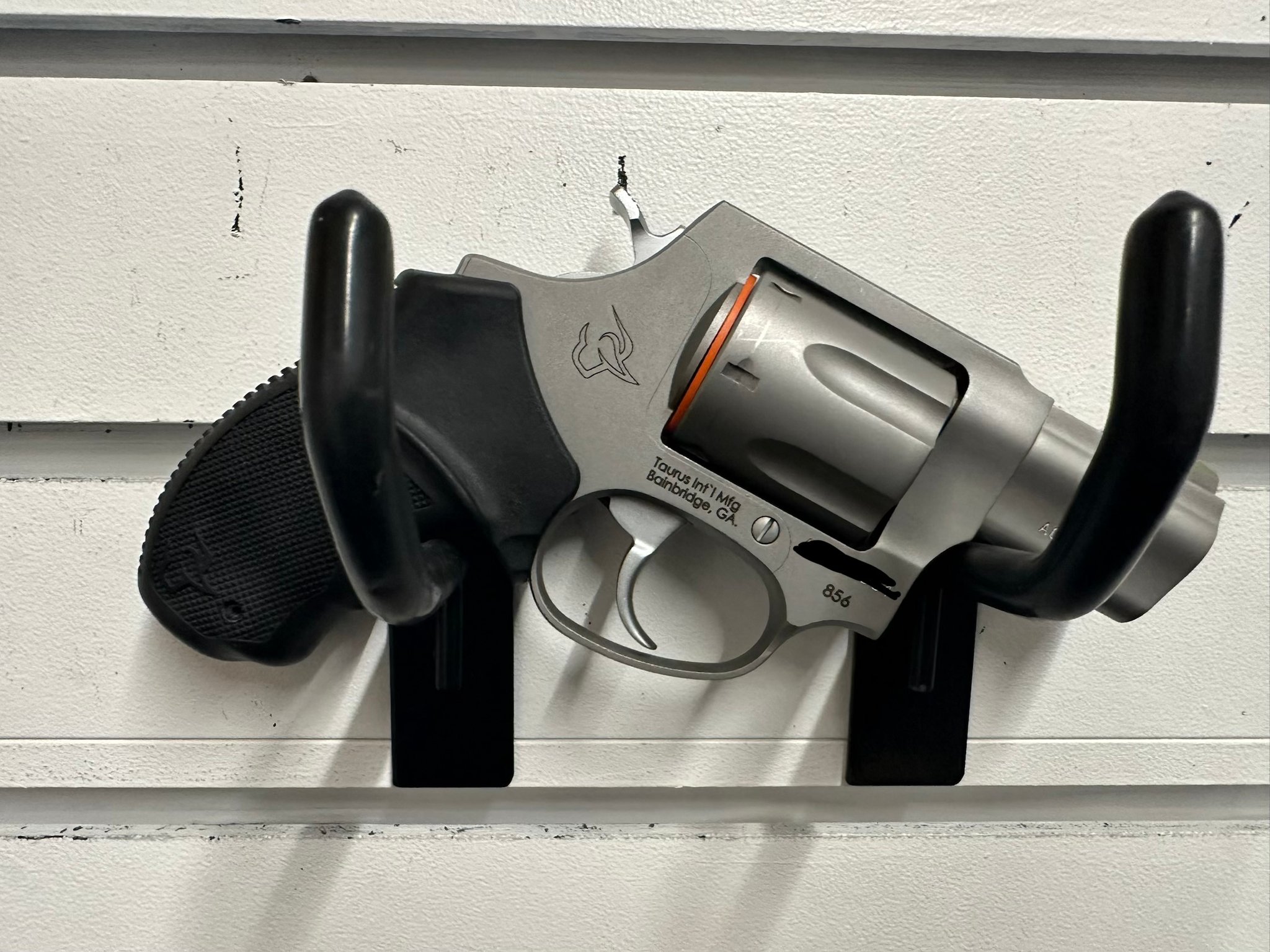TAURUS 856