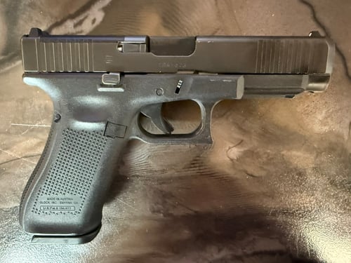 GLOCK 47