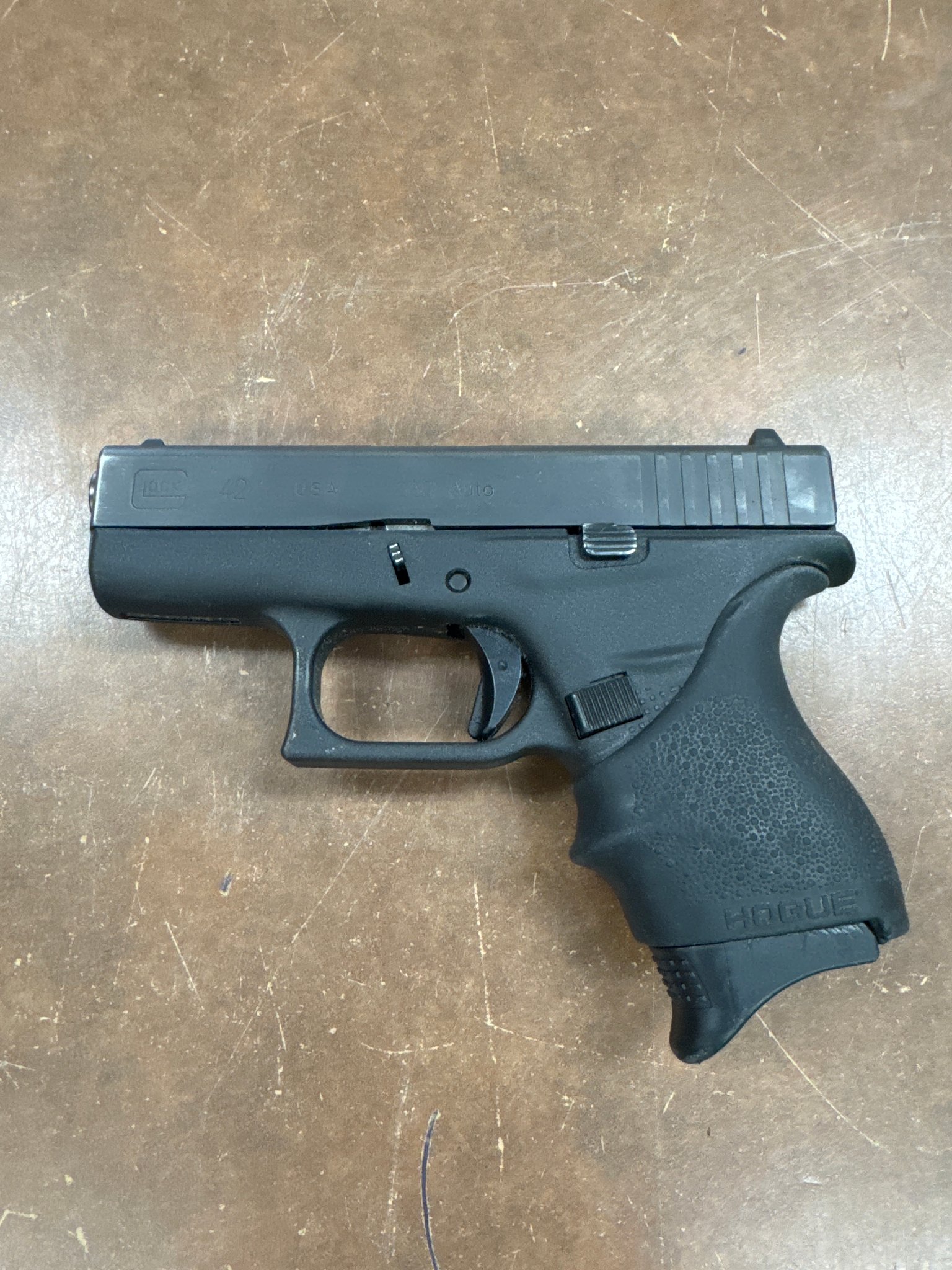 GLOCK 42