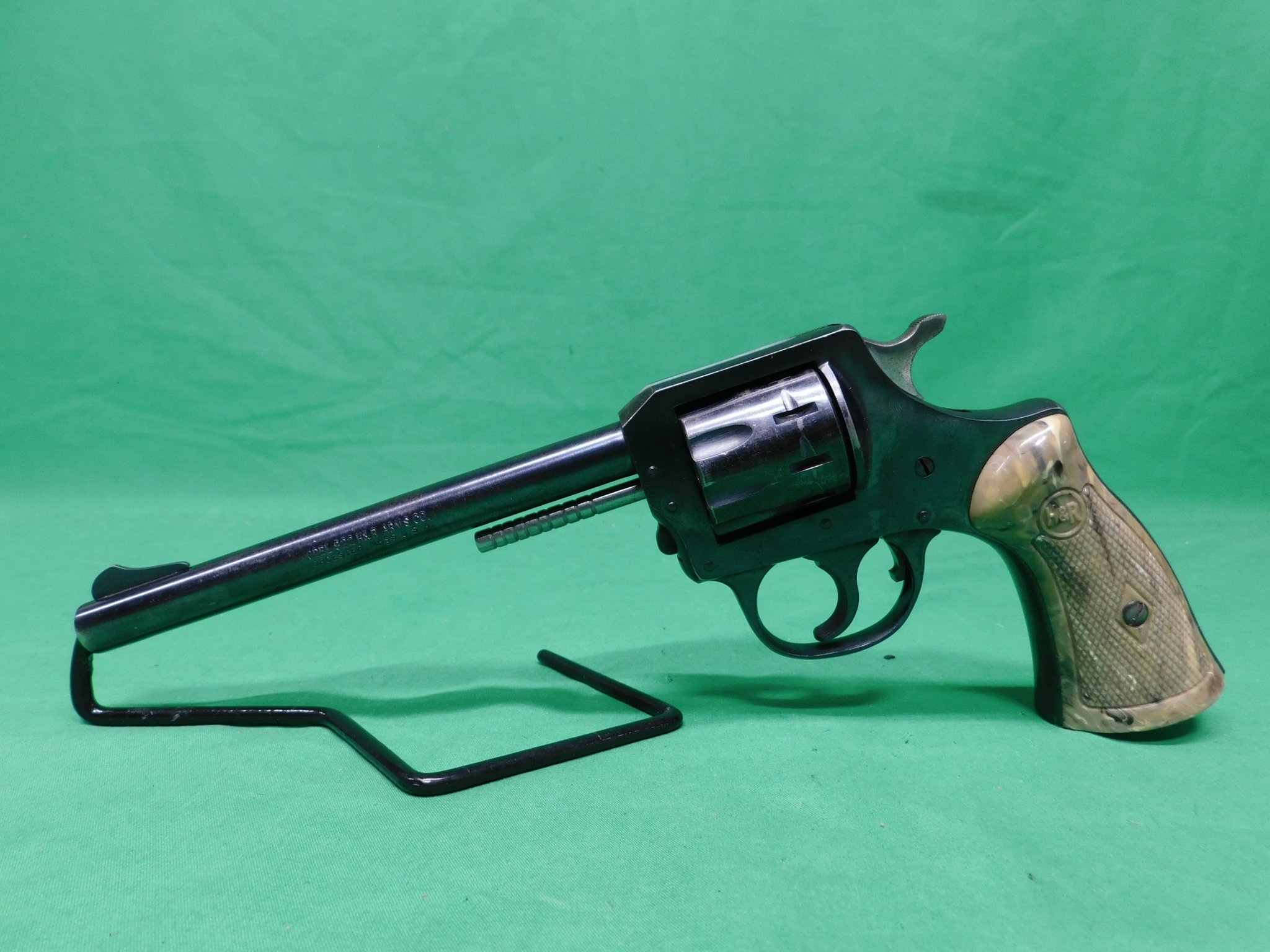 H&R 922