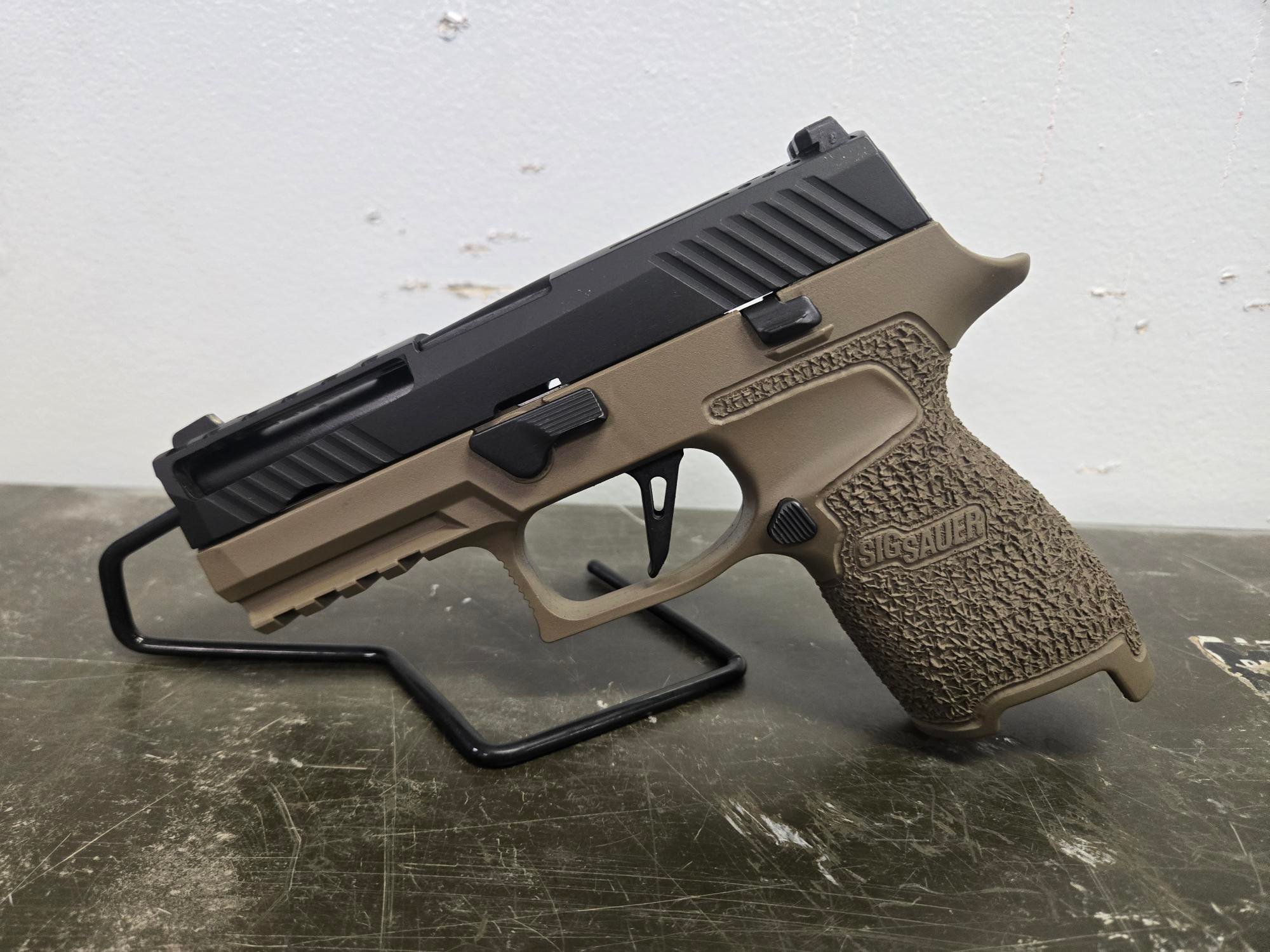 SIG SAUER P320 COMPACT FDE