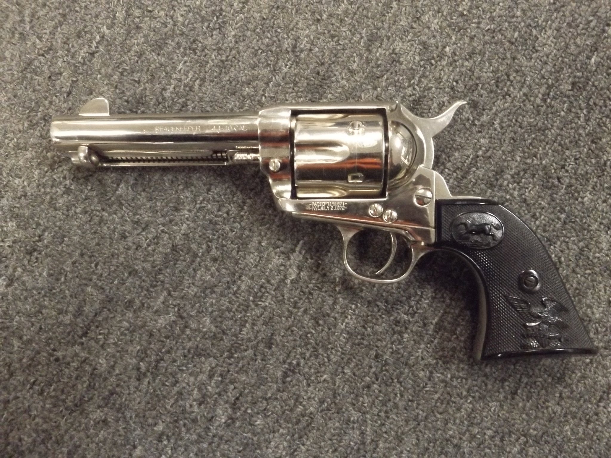 AMERICAN WESTERN ARMS Peacekeeper