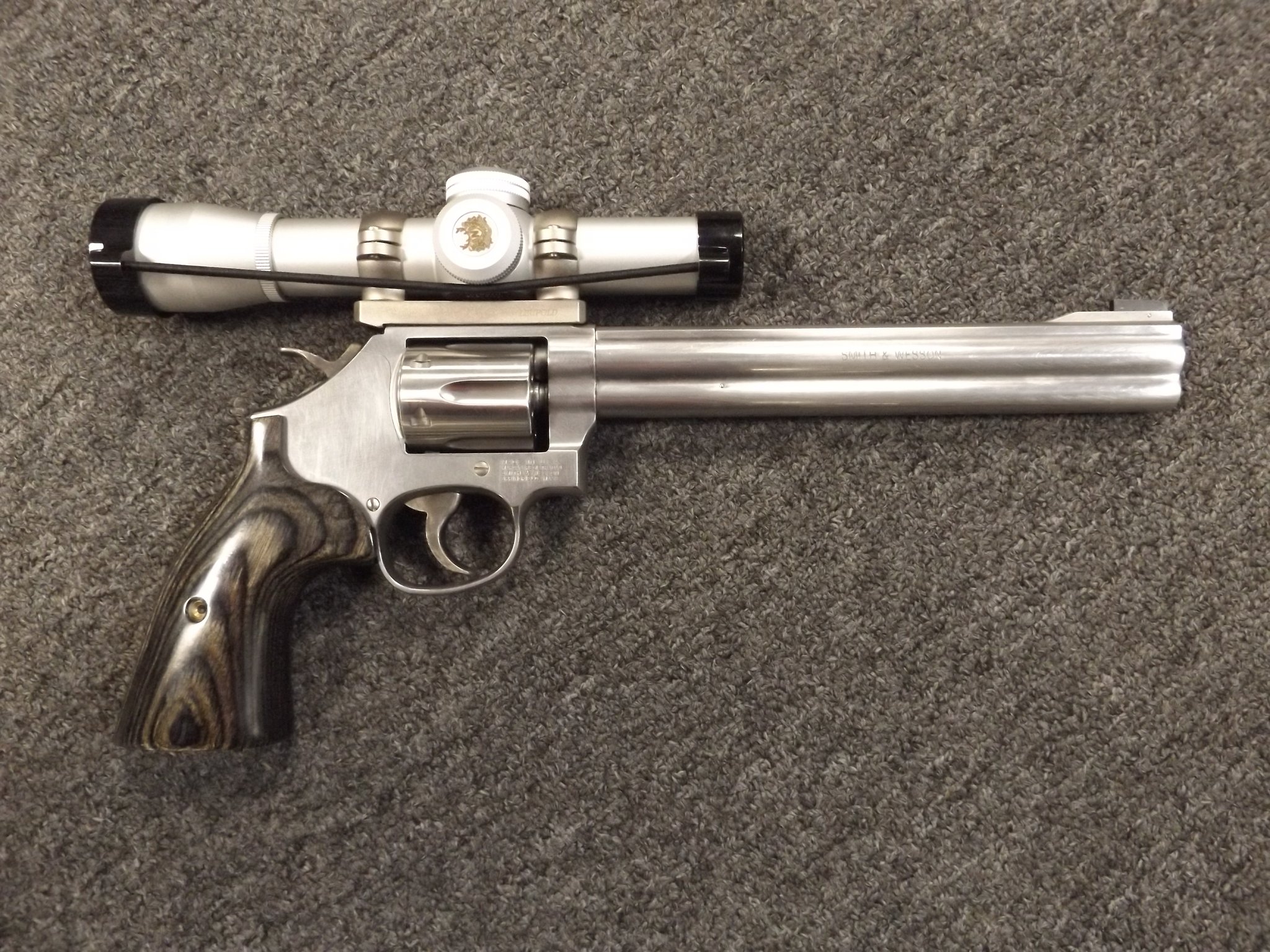 SMITH & WESSON 647