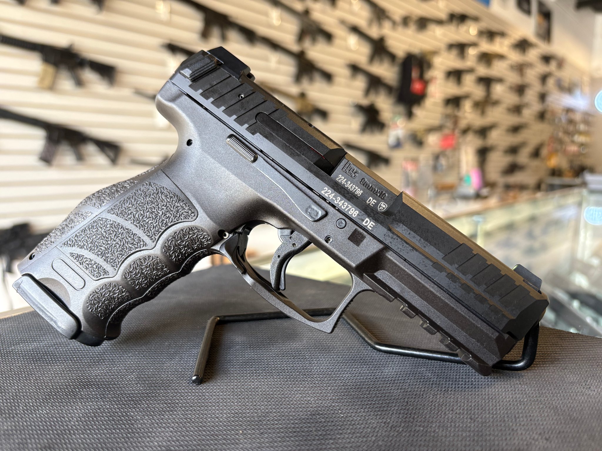 HECKLER & KOCH VP9