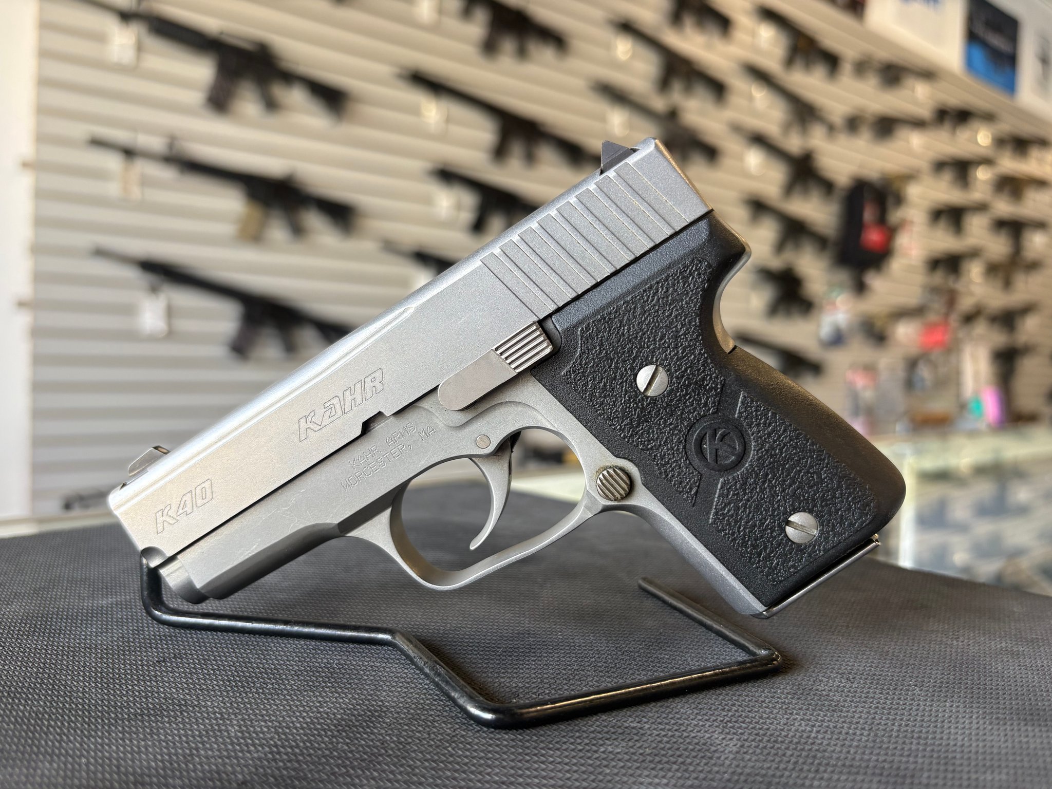 KAHR ARMS K40 COVERT