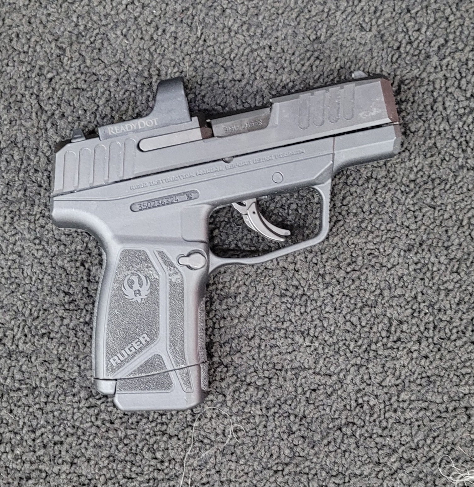 RUGER MAX-9