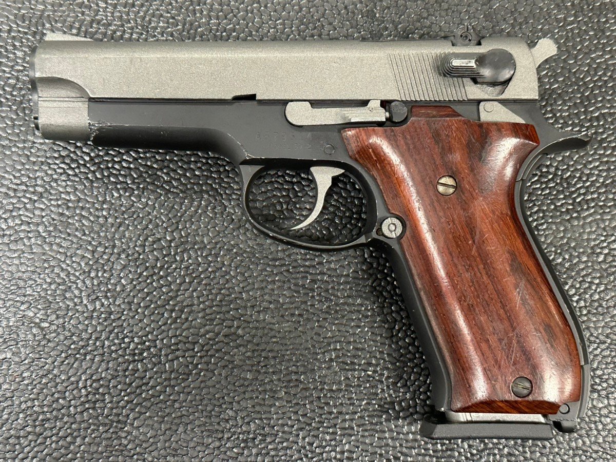 SMITH & WESSON 39-2