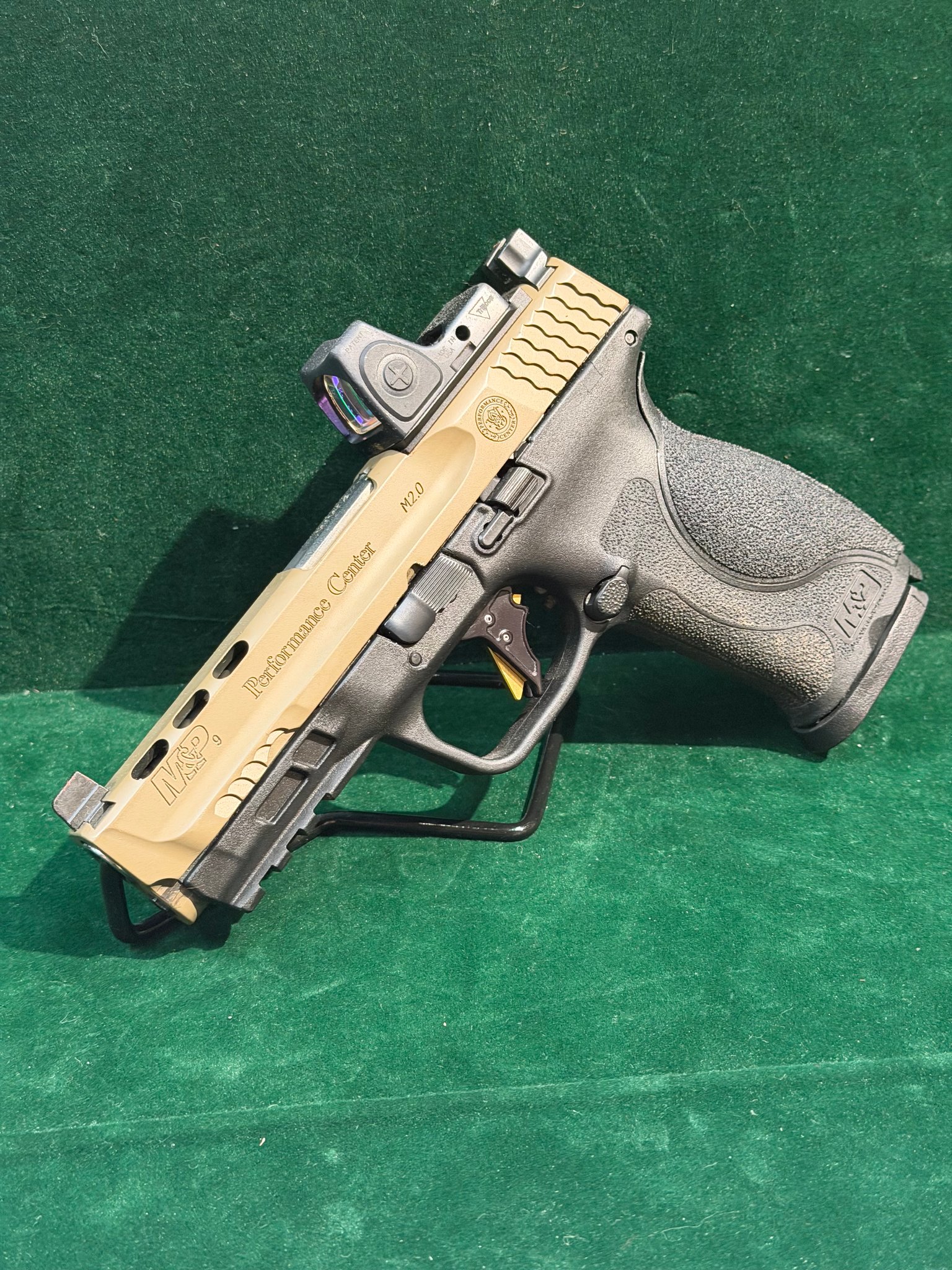 SMITH & WESSON M&P 2.0