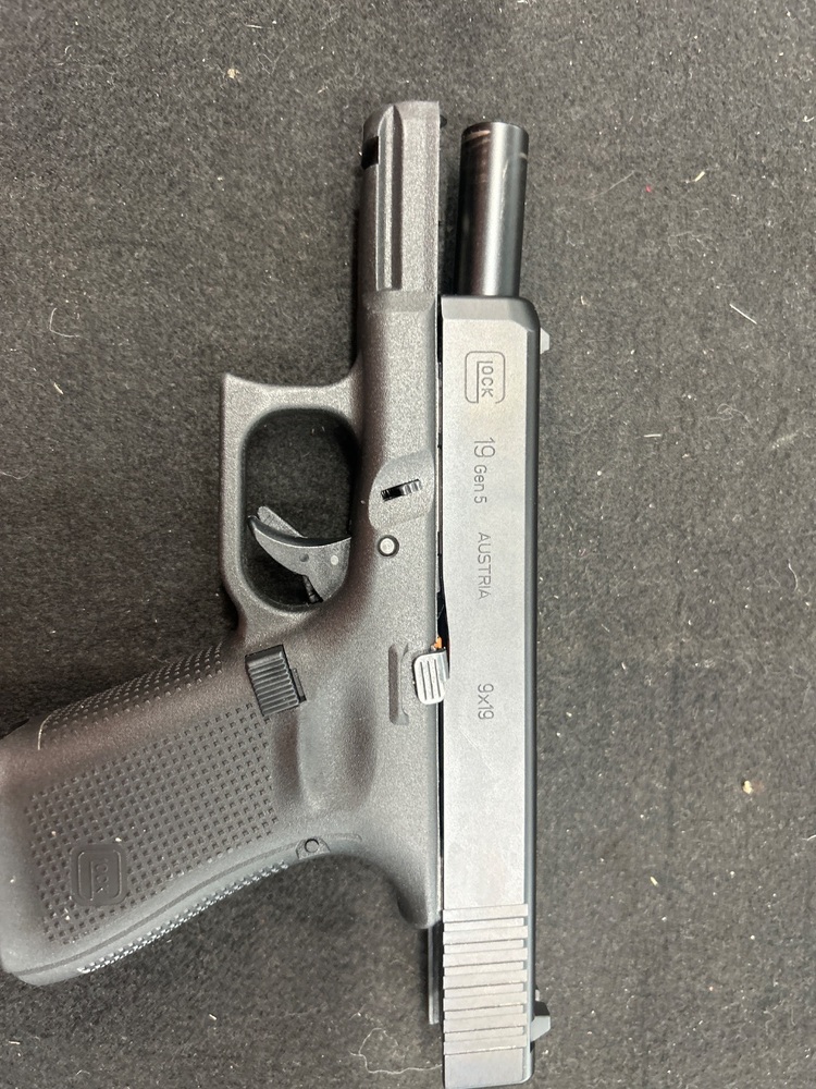 GLOCK 19 GEN5