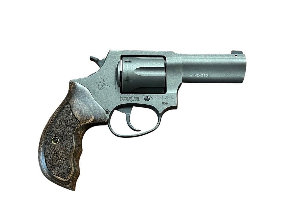 TAURUS 856