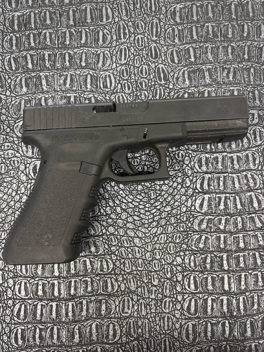 GLOCK 17