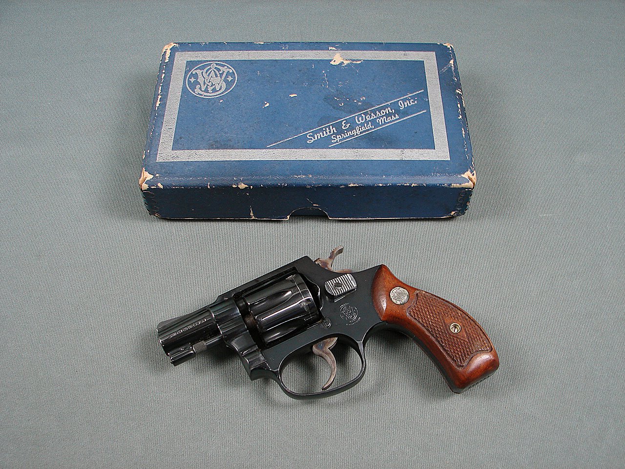 SMITH & WESSON 30