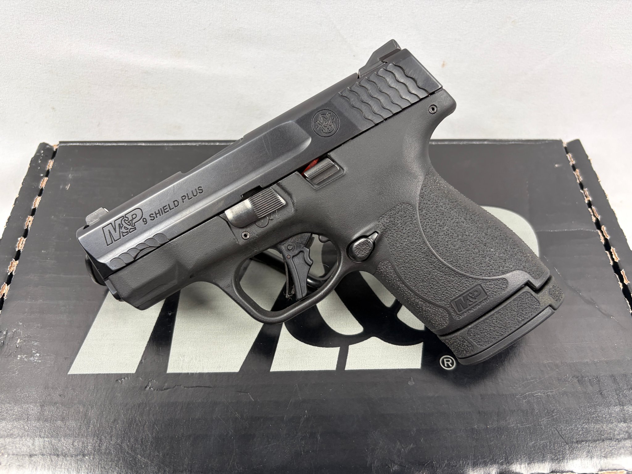 SMITH & WESSON M&P 9 SHIELD PLUS