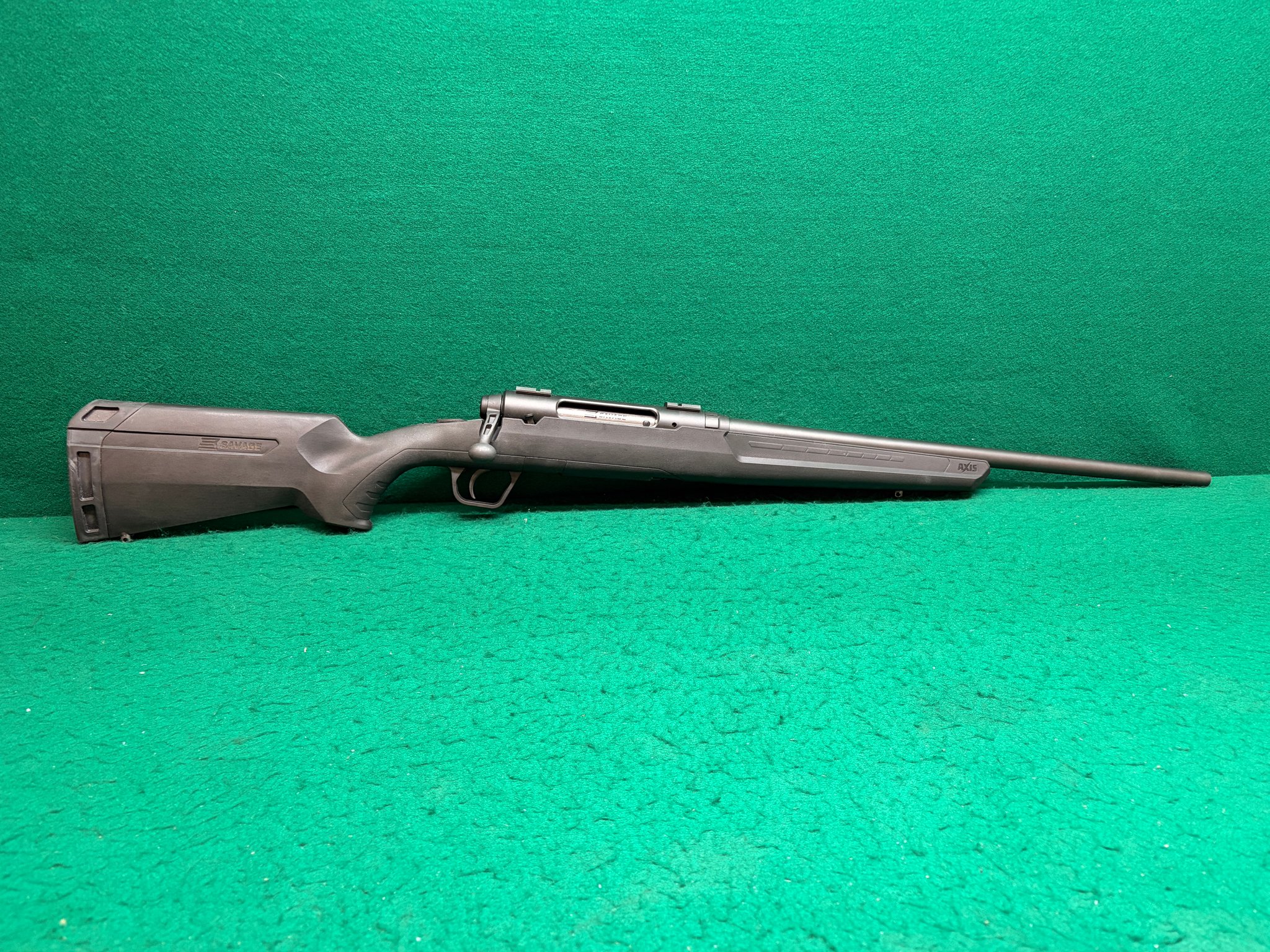 SAVAGE ARMS Axis