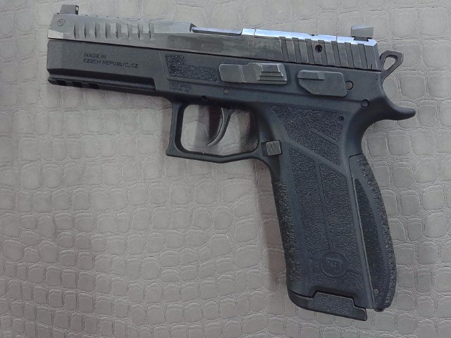 CZ CZ P-09 F