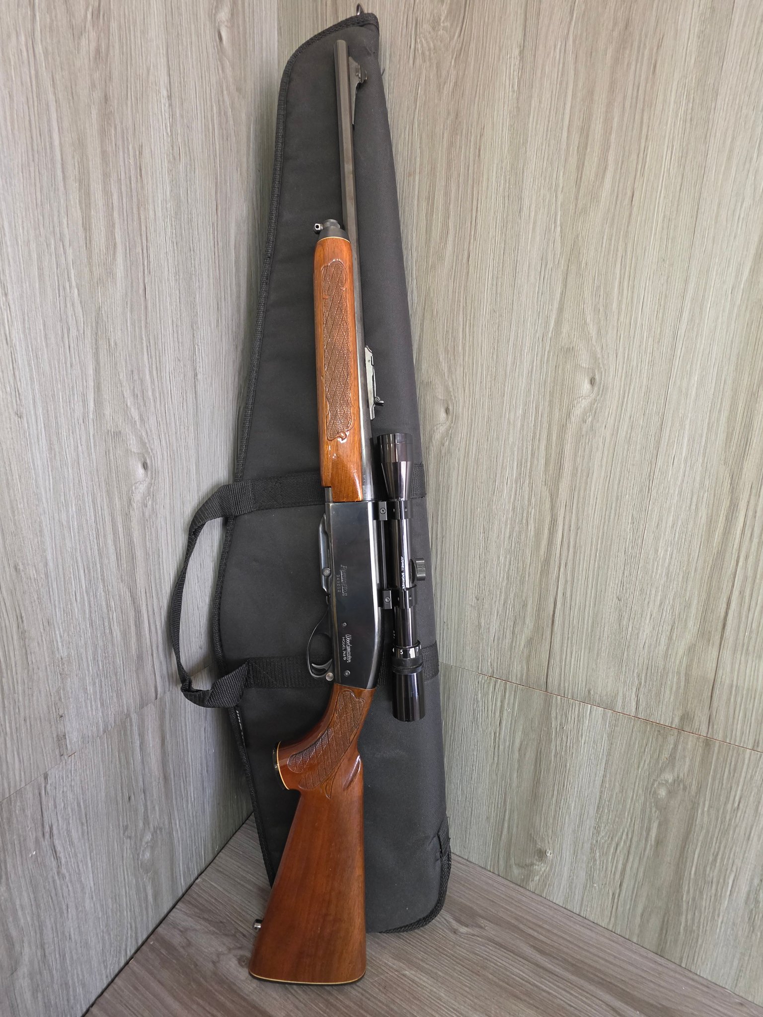 REMINGTON 742 CARBINE