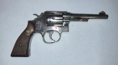 SMITH & WESSON 10-7