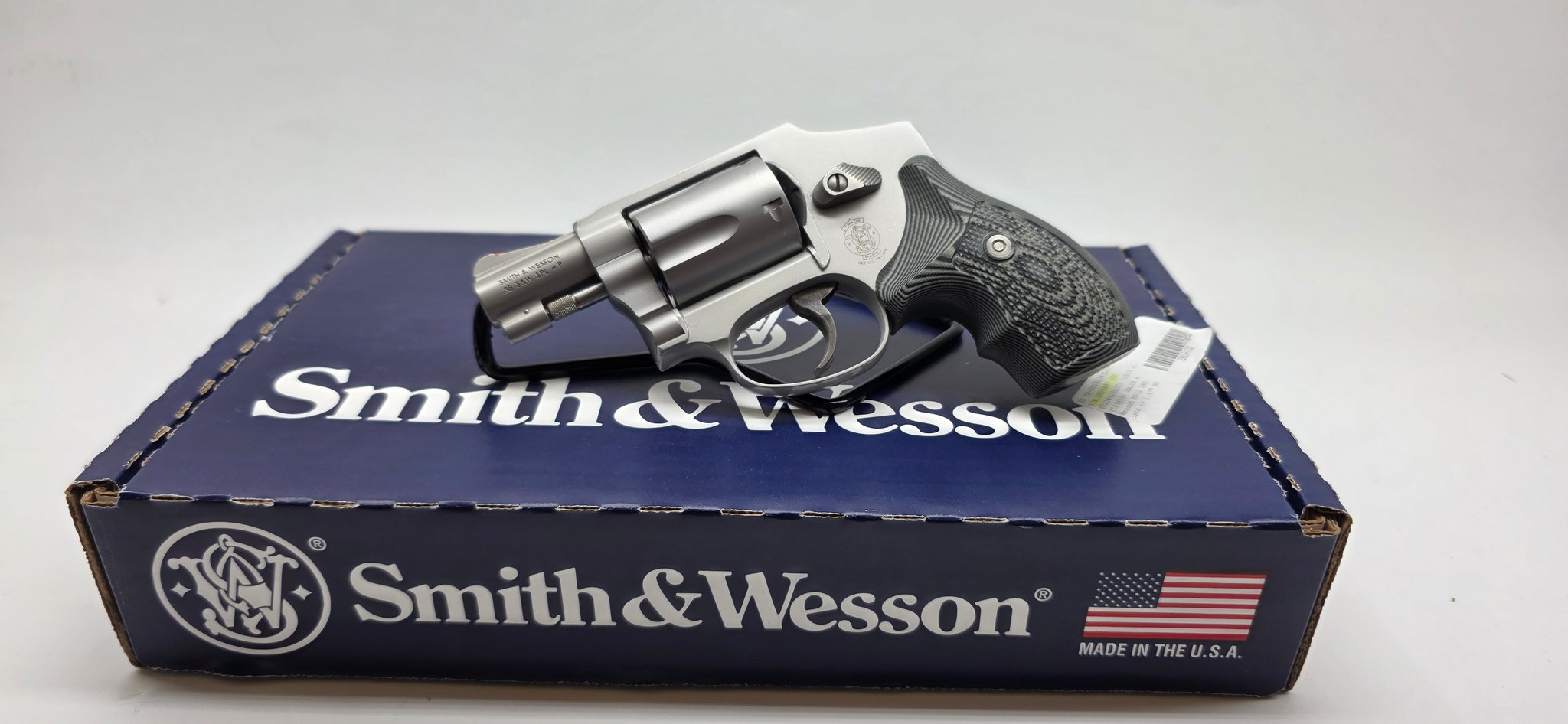 SMITH & WESSON 642