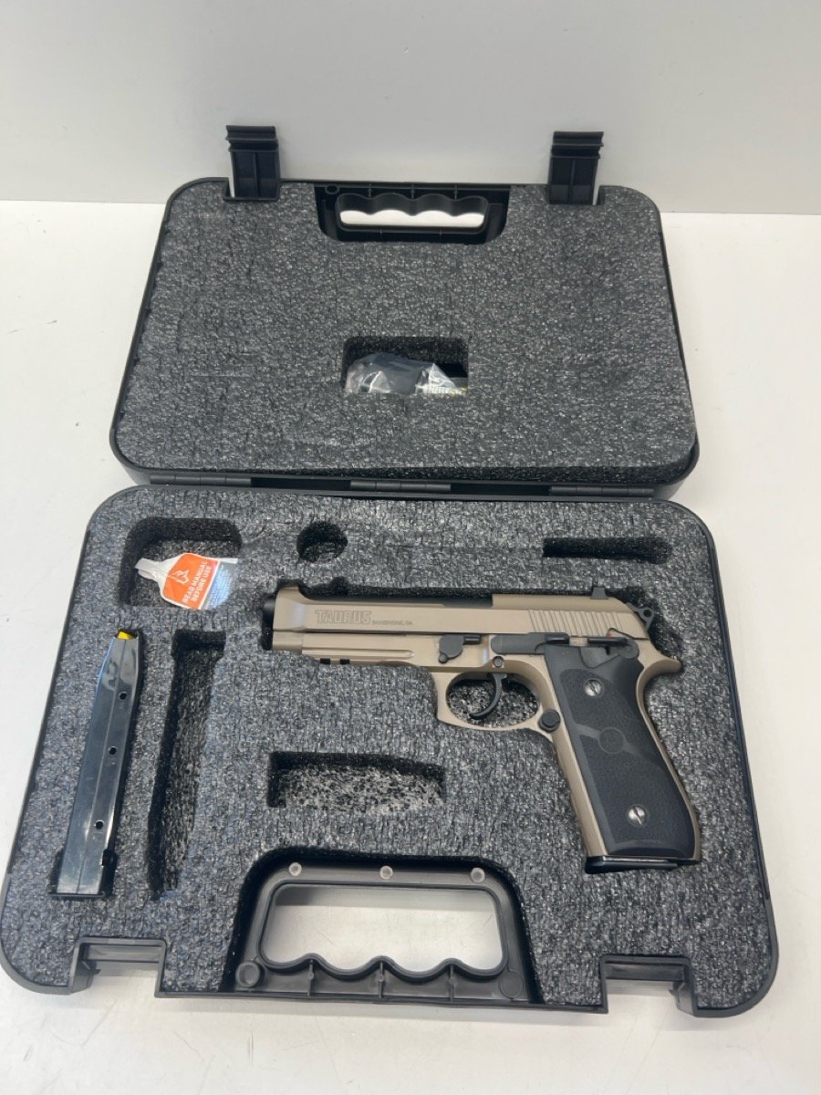 TAURUS PT92 AF-D (1-920151-17S)