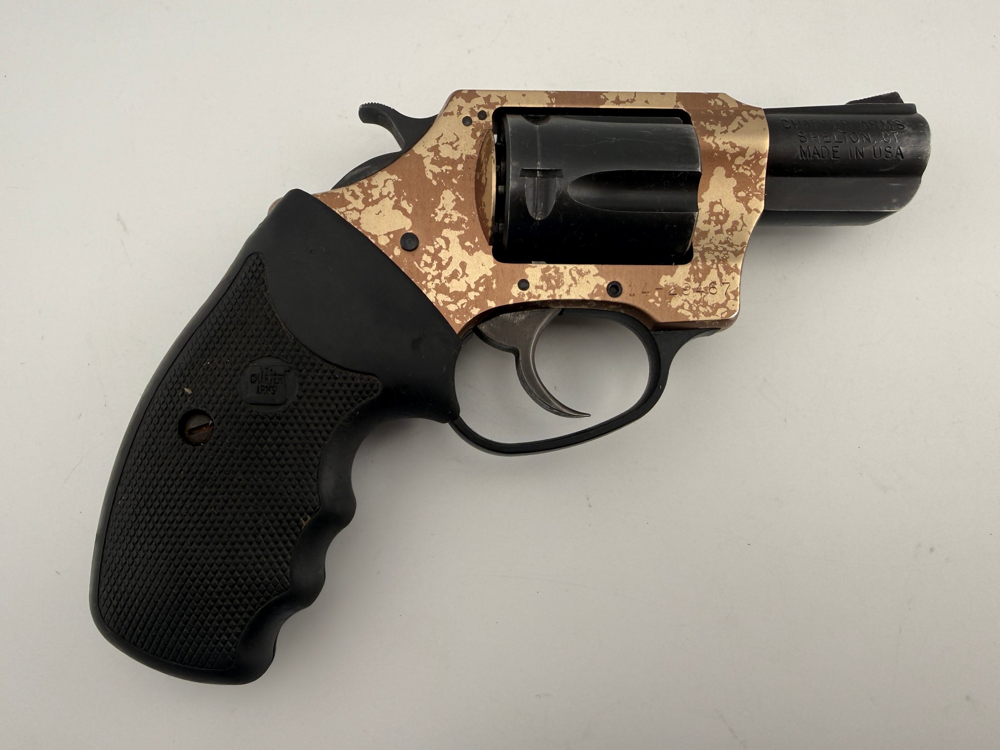 CHARTER ARMS UNDERCOVER Lite Panther .38 Special Revolver - 2" Barrel - 5 Shot - Camo Finish