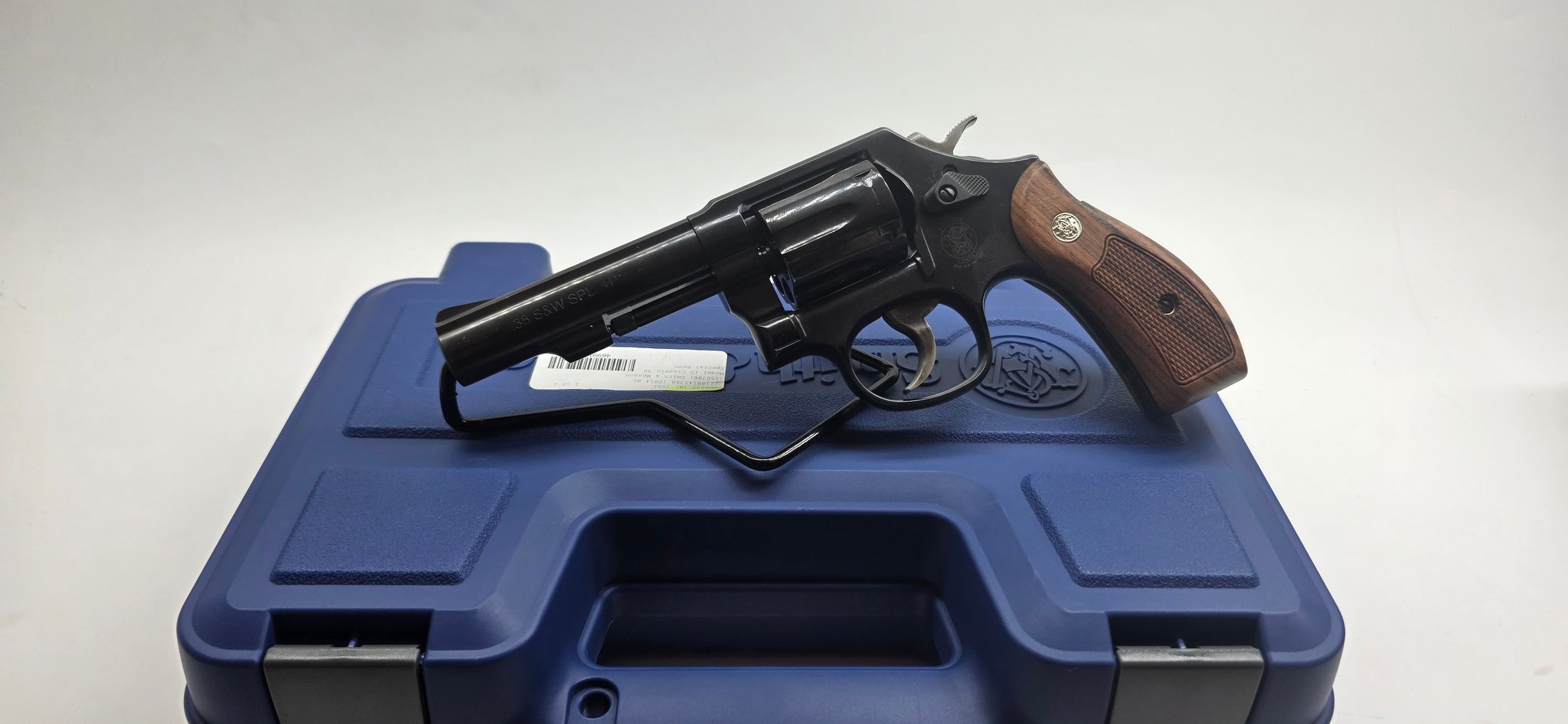 SMITH & WESSON MODEL 10