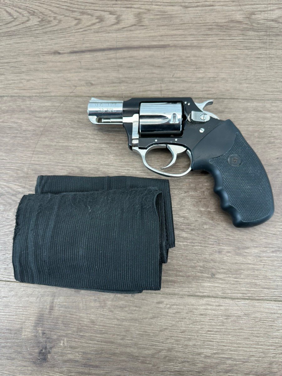 CHARTER ARMS U.C. LITE