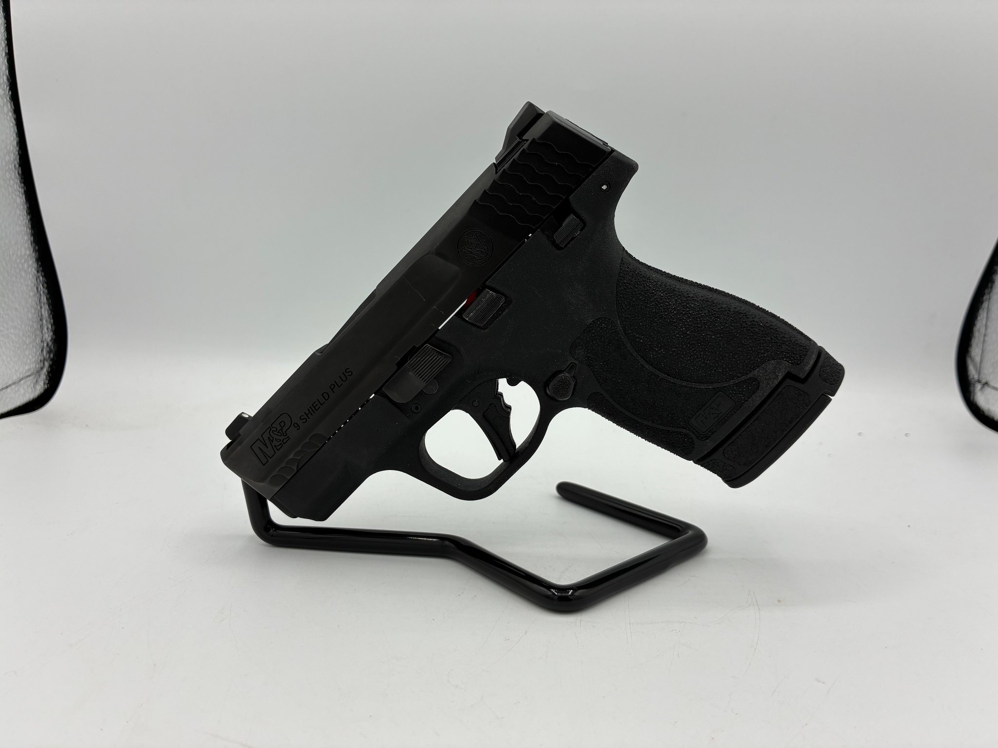 SMITH & WESSON M&P 9 SHIELD PLUS
