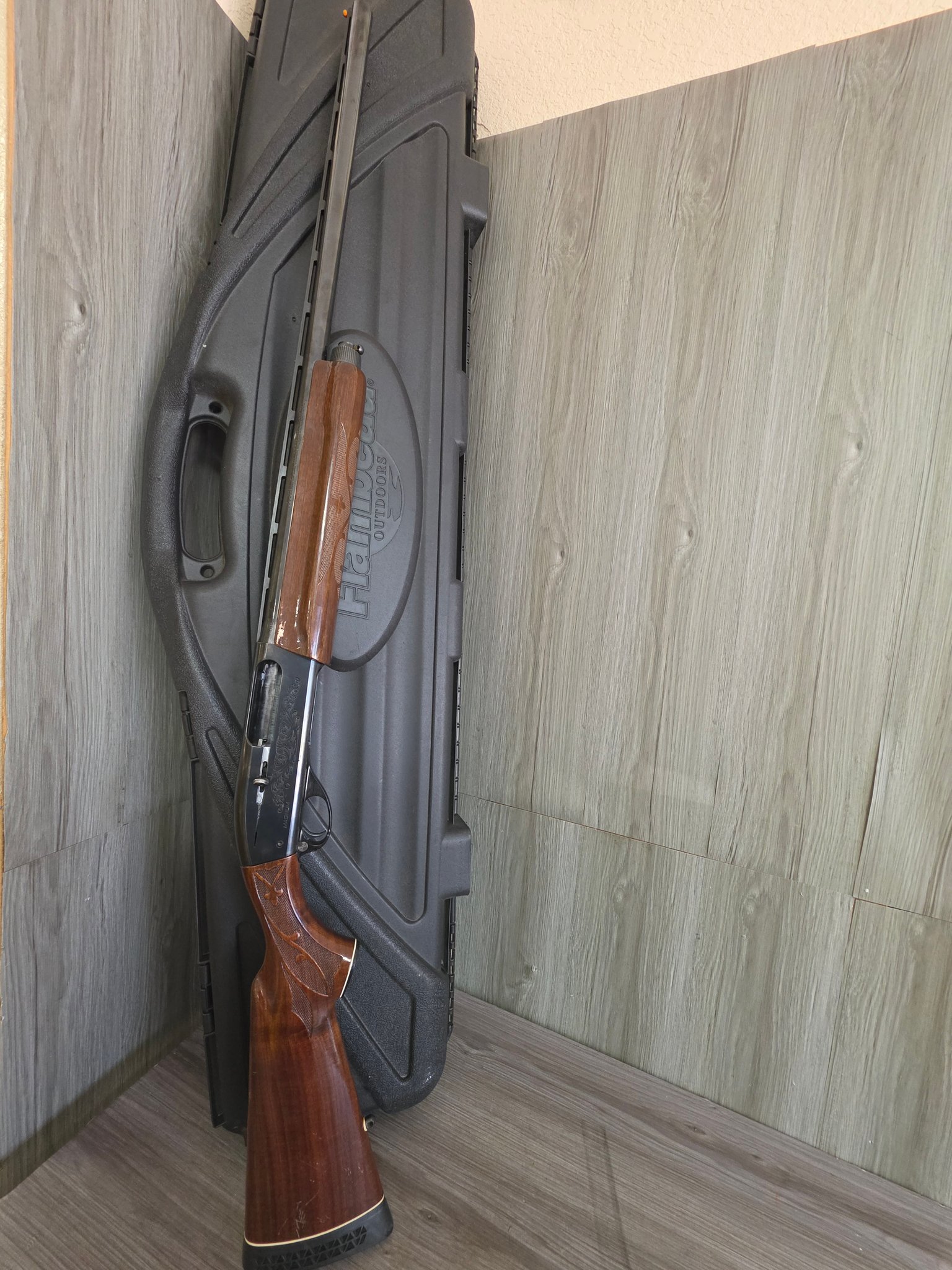 REMINGTON 1100 Magnum