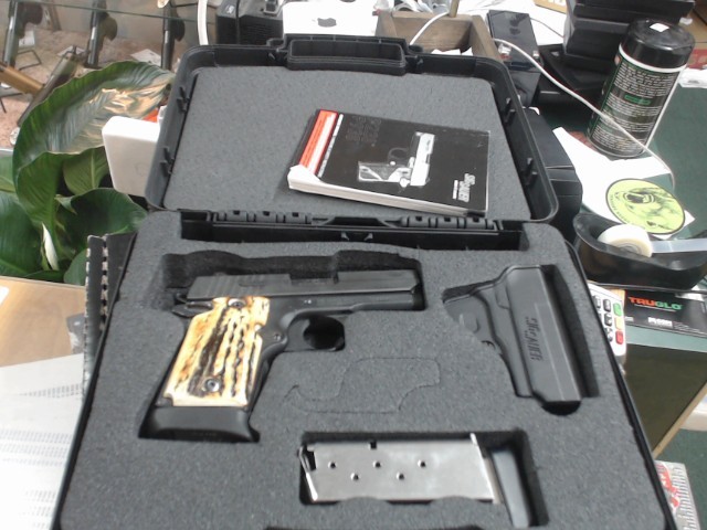 SIG SAUER 938