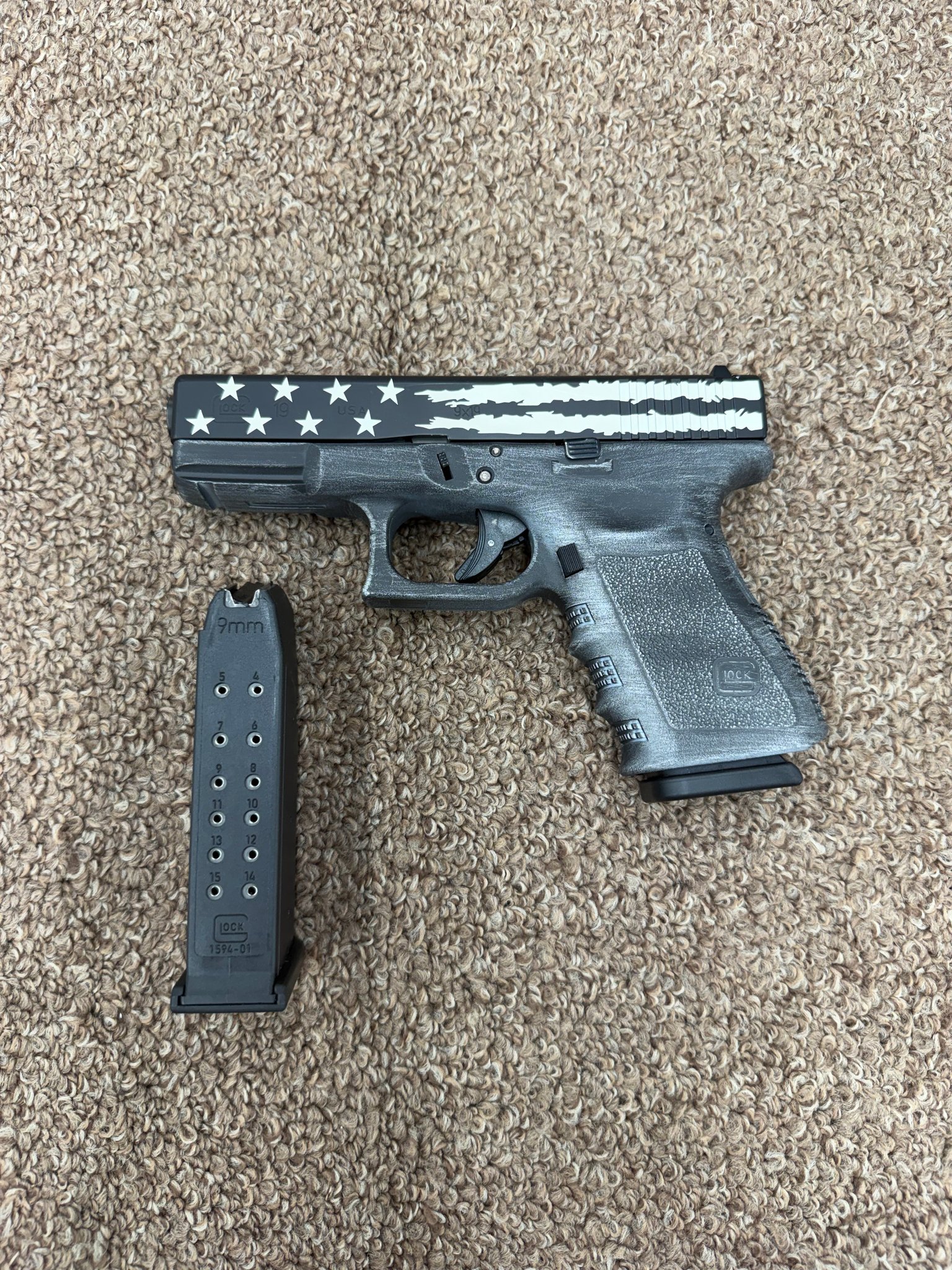 GLOCK 19