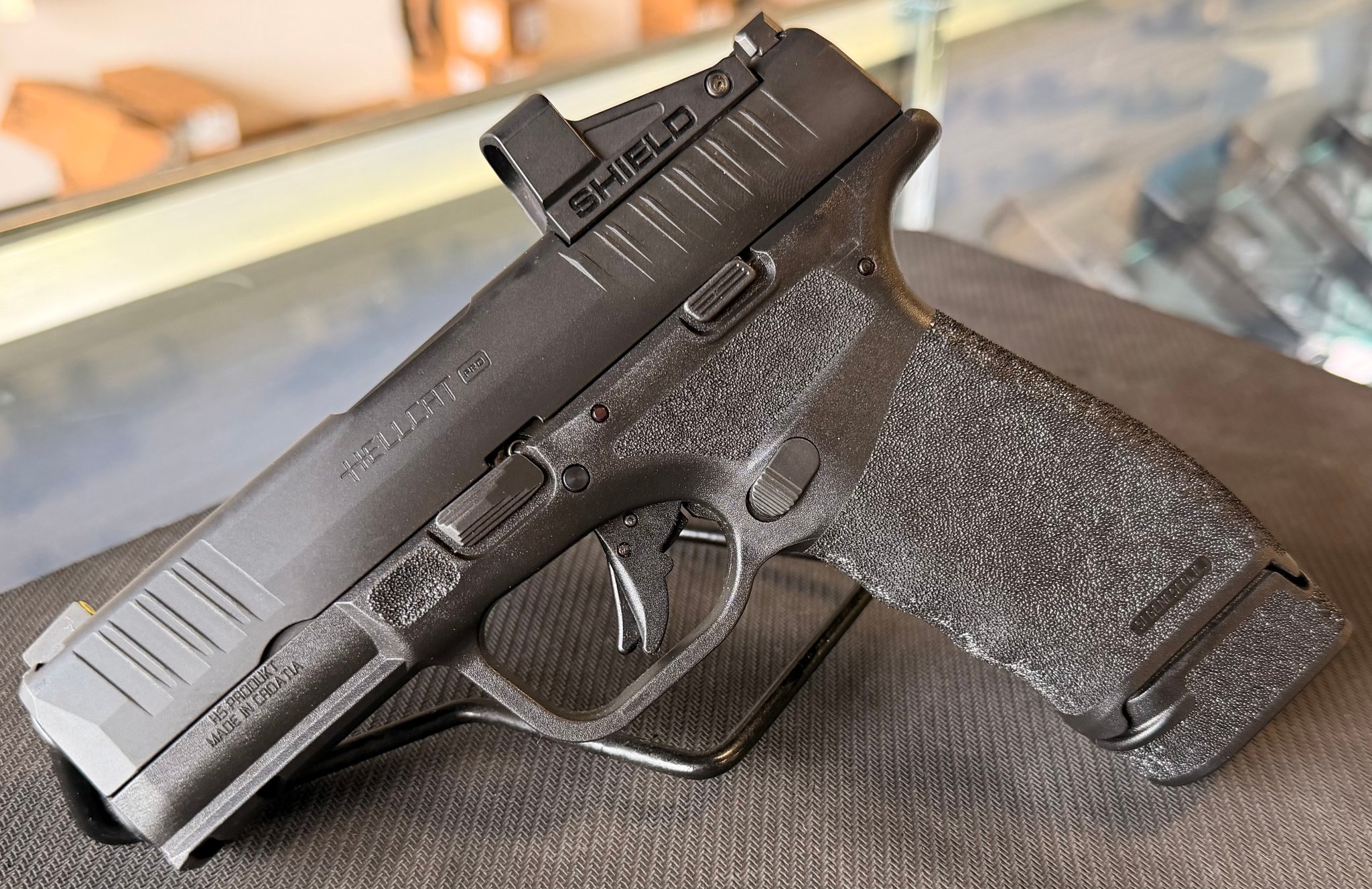 SPRINGFIELD ARMORY HELLCAT PRO