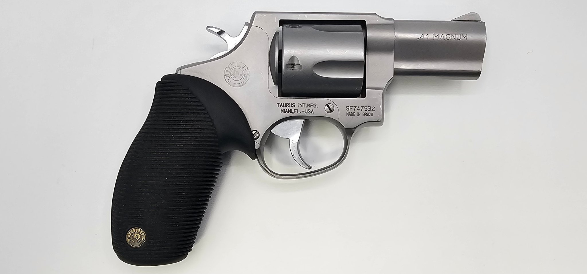 TAURUS 425