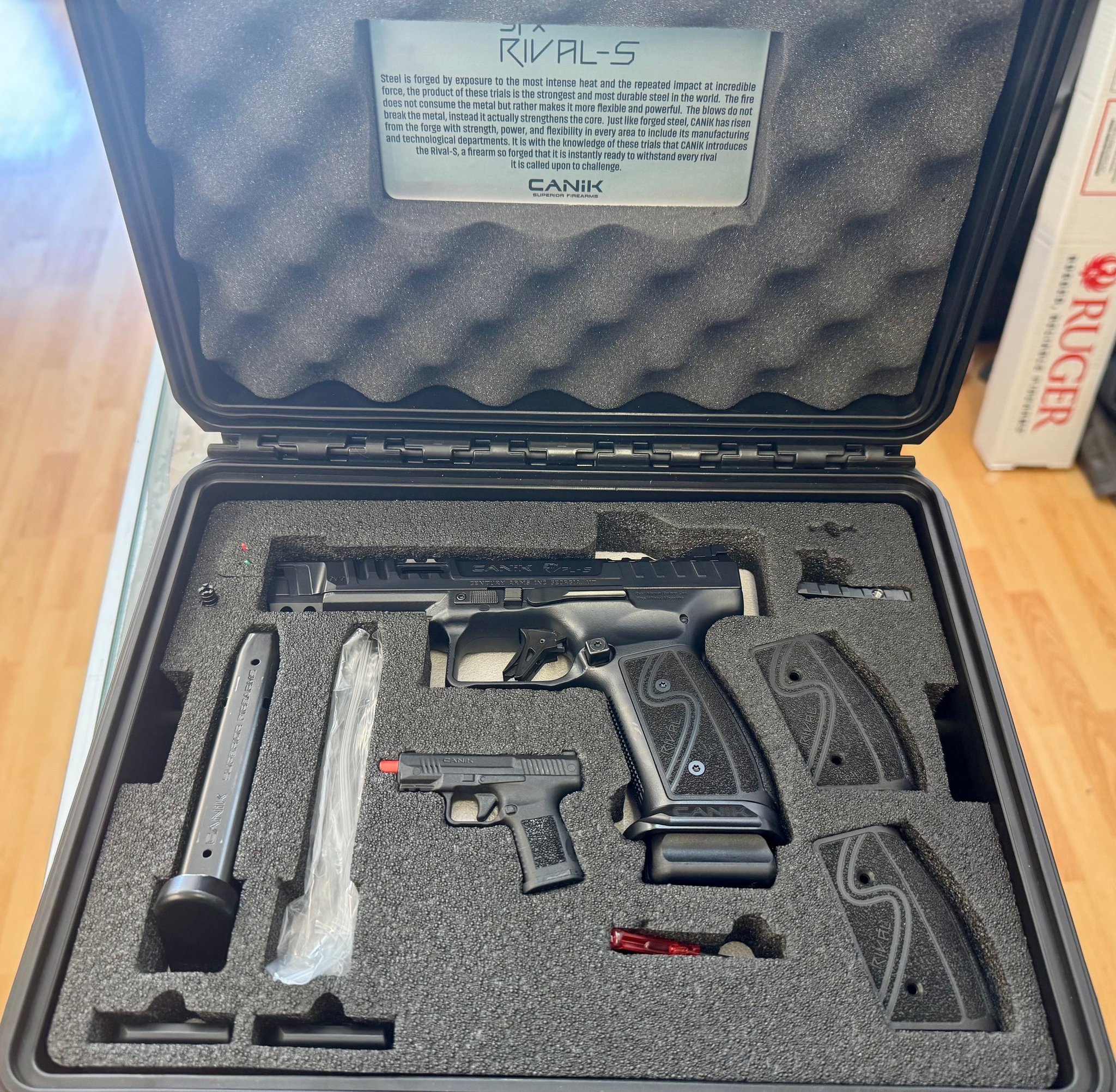 CANIK SFx Rival-S Darkside w/Box, Holster & Accessories