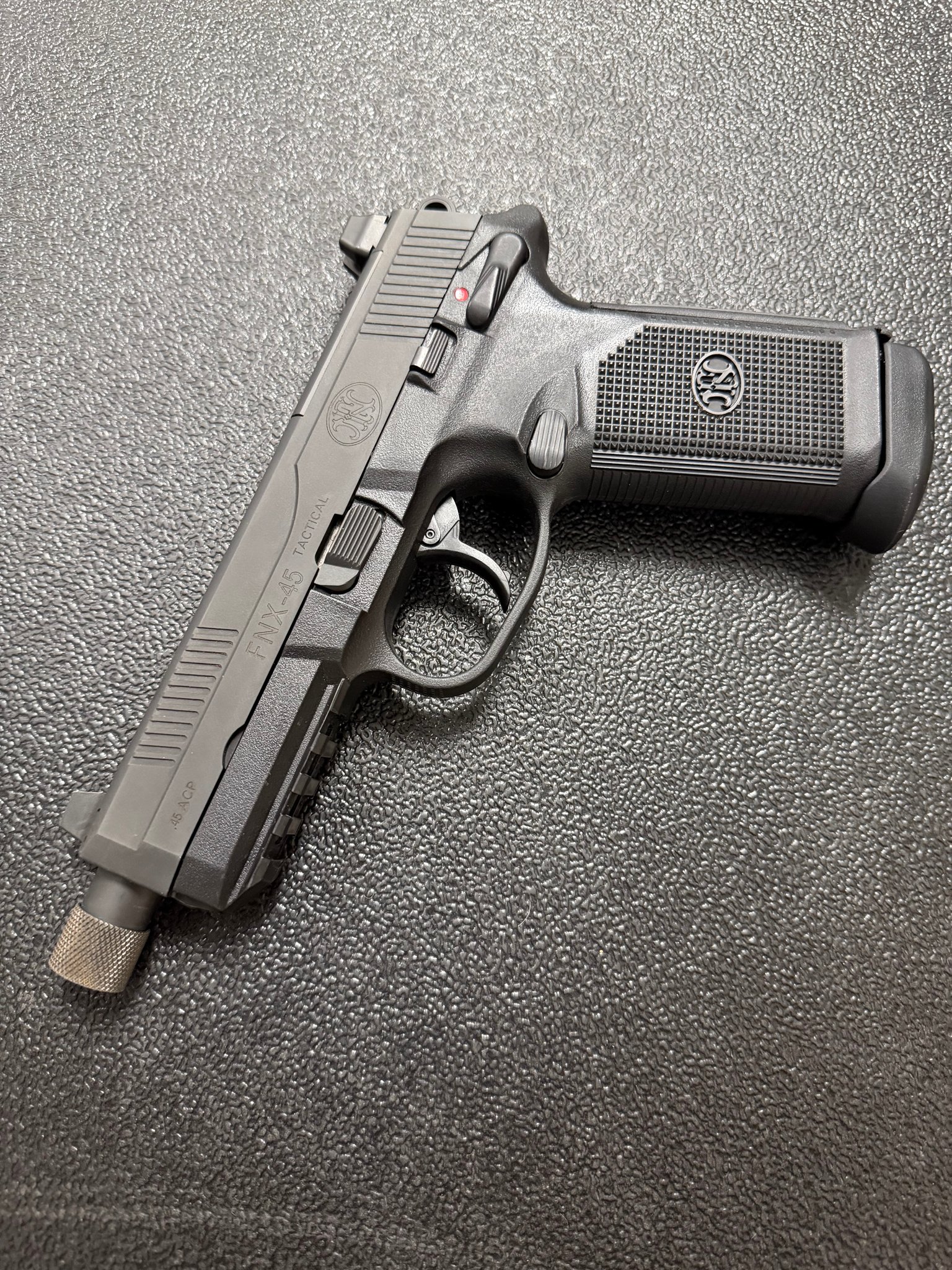 FN FNX45 TACTICAL