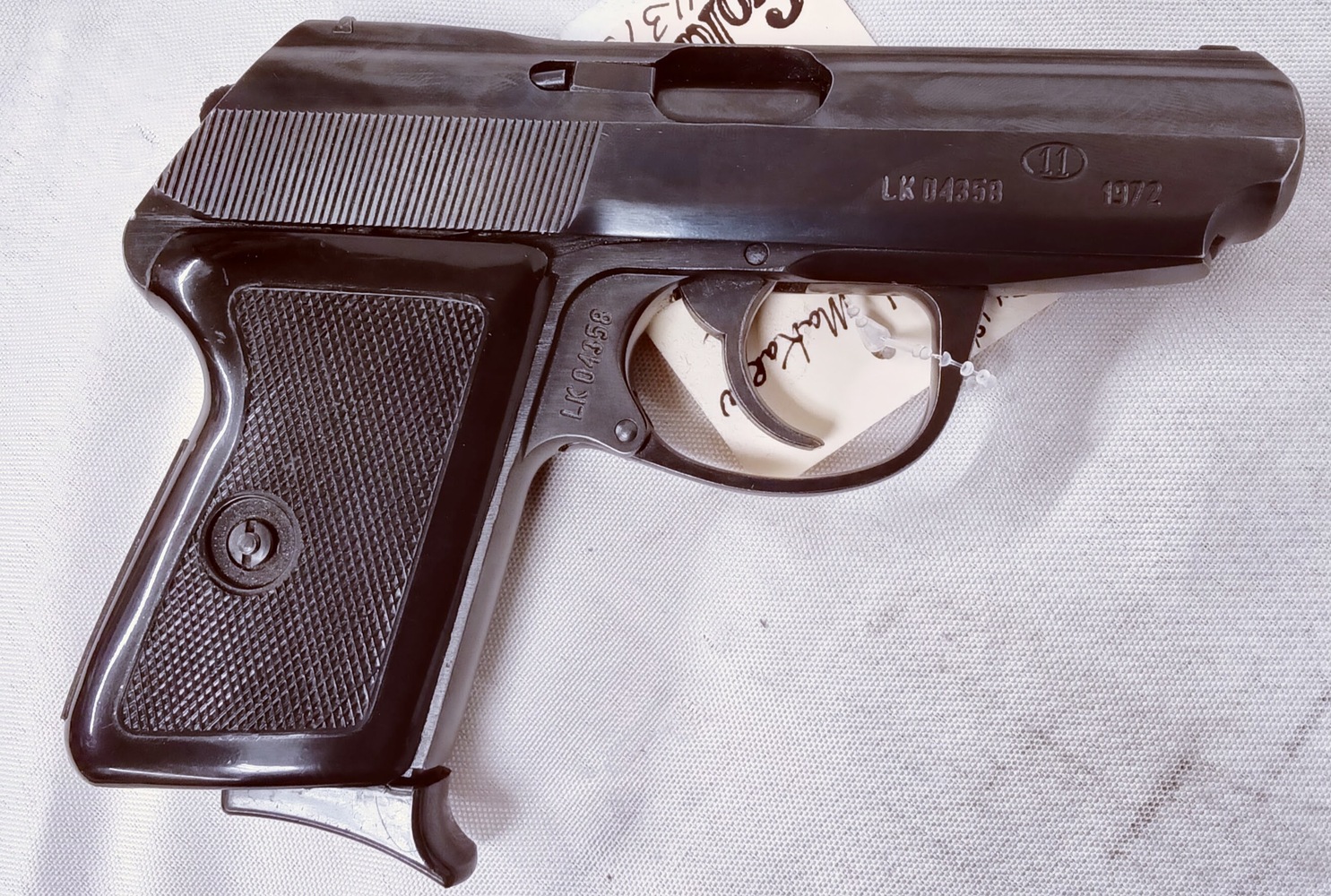 UMAREX P-64