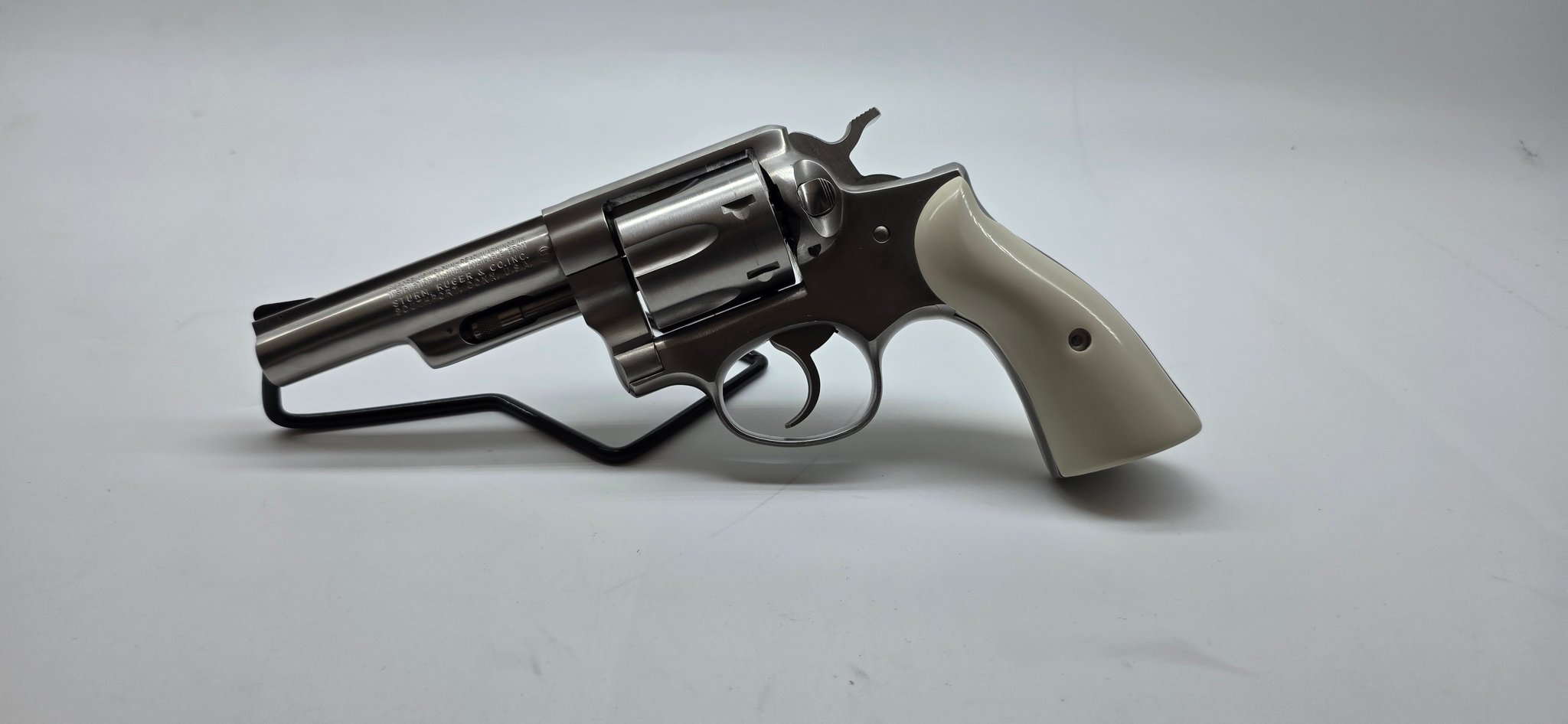RUGER Service Six