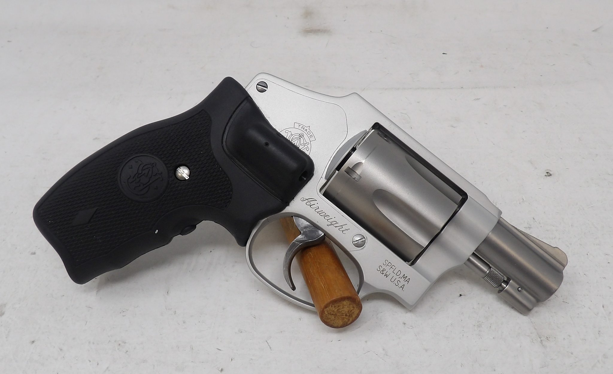 SMITH & WESSON 642-2