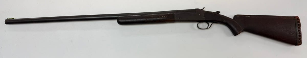 J STEVENS A&T CO. SINGLE SHOT SHOTGUN