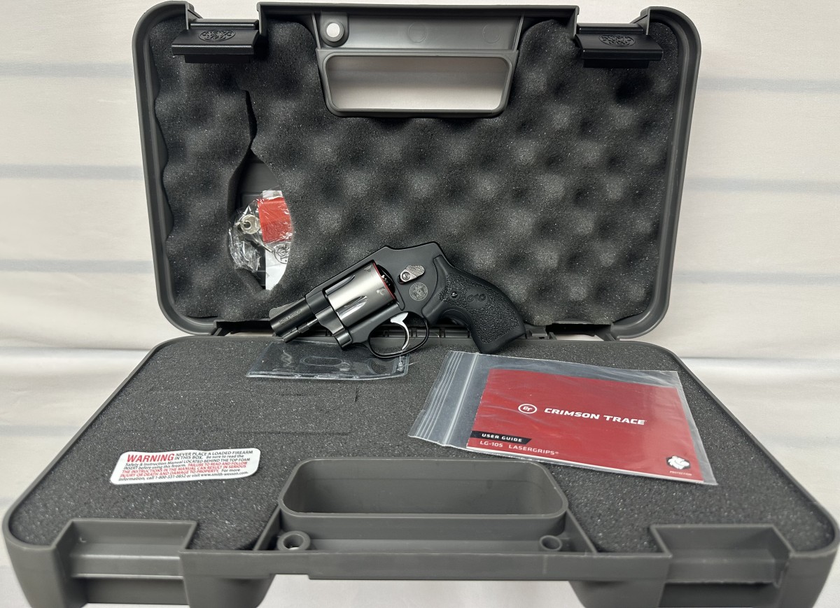 SMITH & WESSON 442