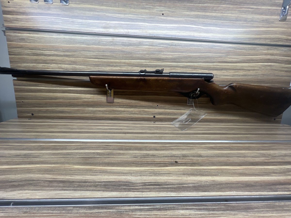 WARDS WESTERN FIELD 390B