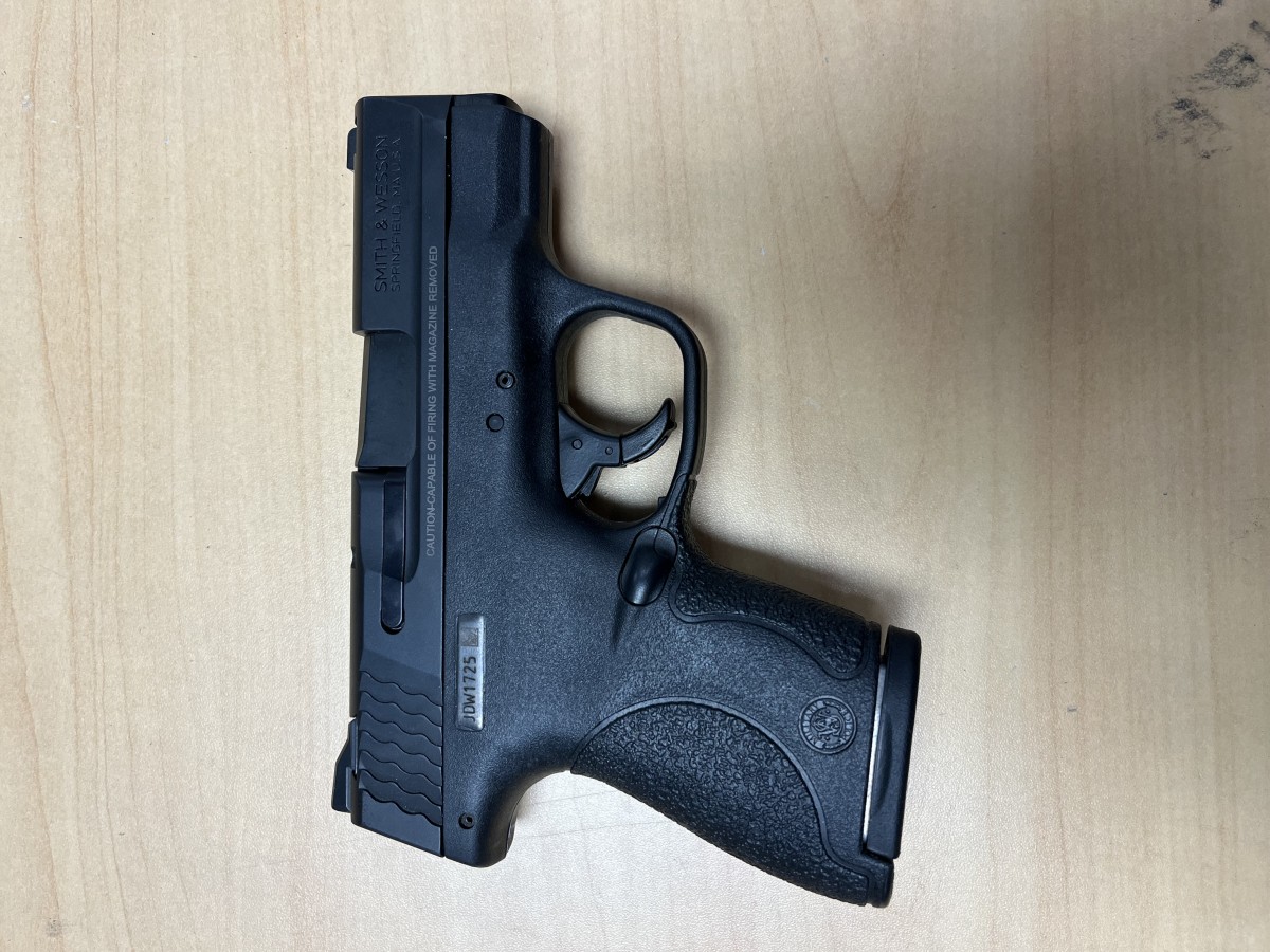 SMITH & WESSON Shield 9