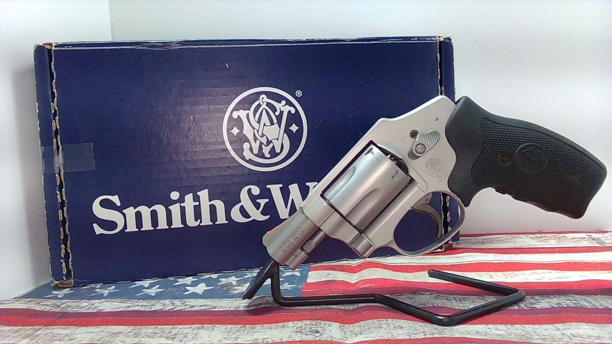 SMITH & WESSON 642-2 (163811)