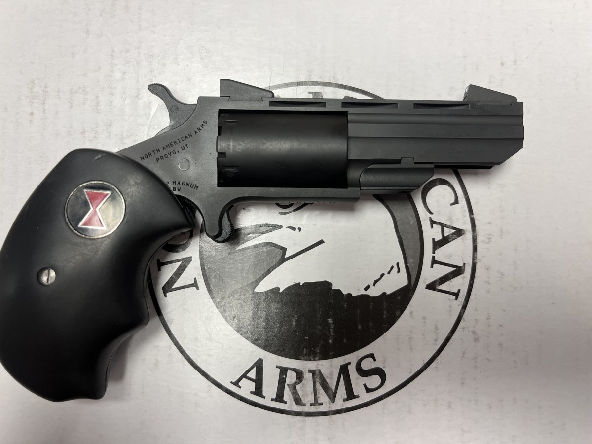 NORTH AMERICAN ARMS Black Widow